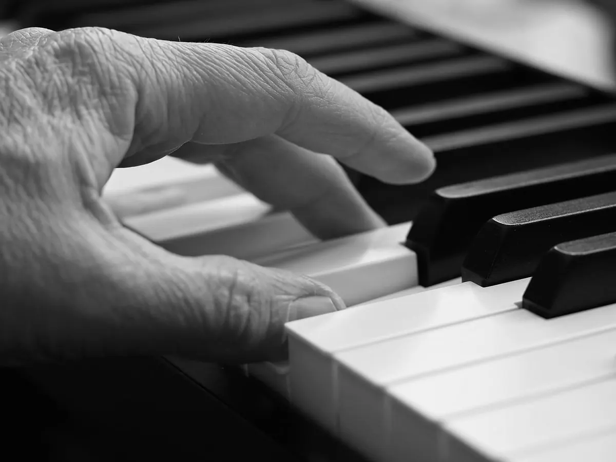 A Beginner's Guide to Setting Lyrics to a Melody