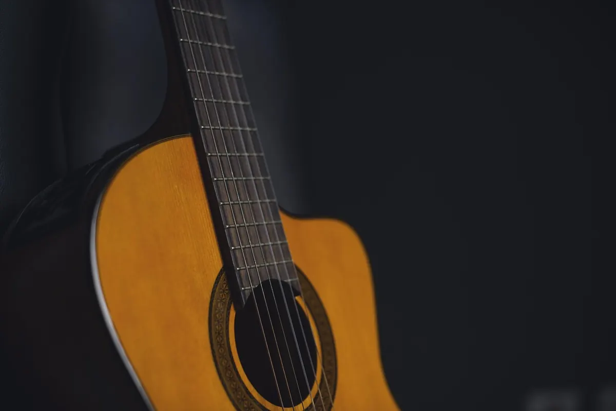 How to Write a Chorus That Lands: A Step-by-Step Guide for UK Songwriters